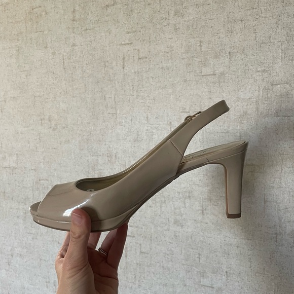 High heels - Picture 2 of 6